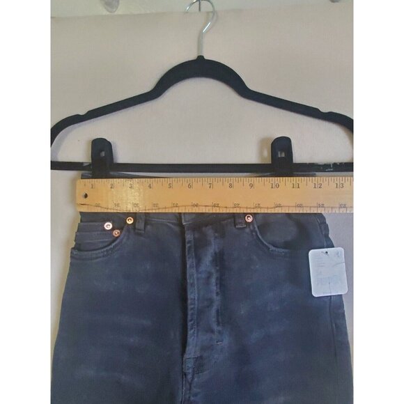 Free People Zuri Mom Jean Sz 24 Dusty Roads Black Button Fly Distressed Rip Knee - Picture 3 of 13